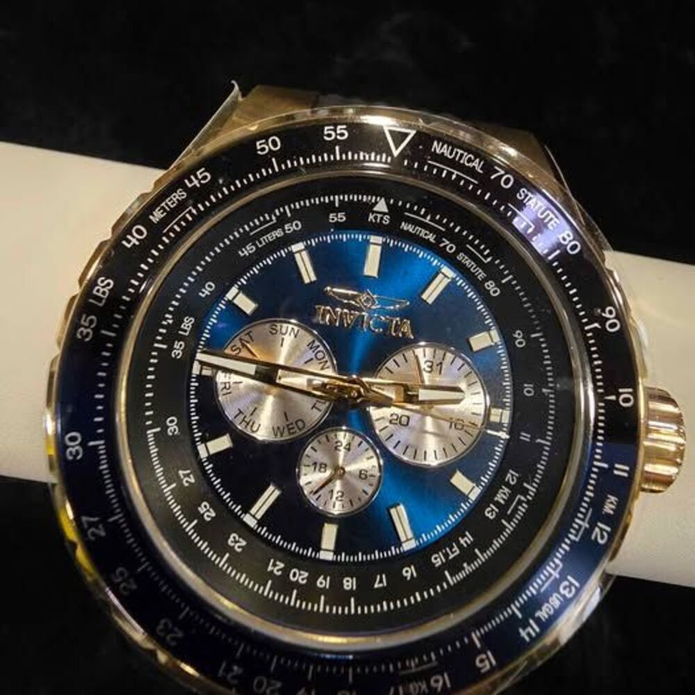 Invicta Aviator Model 33031 Watch. New in box.